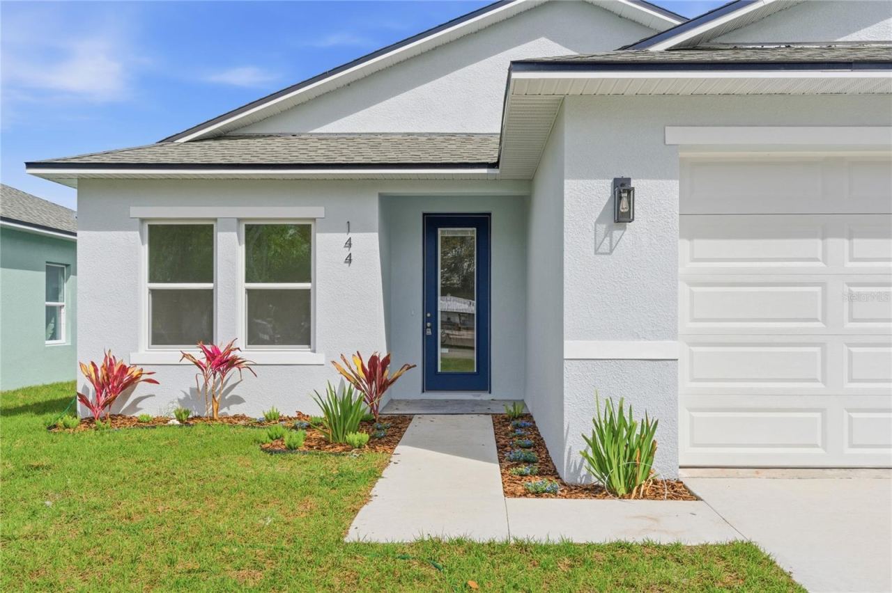 Photo 4 of 144 11th Ave, Osteen, FL 32764