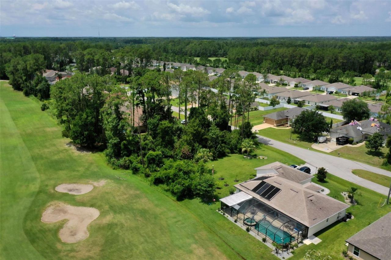 Photo 4 of 93 Edward Dr, Palm Coast, FL 32164