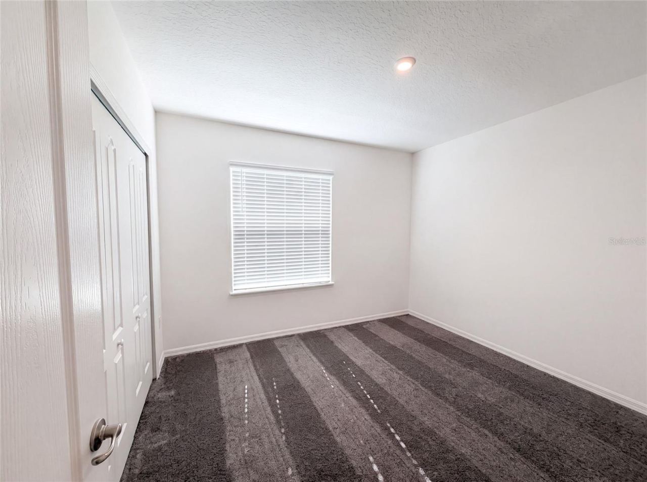 Photo 4 of 1443 General Custer Ave, Daytona Beach, FL 32124