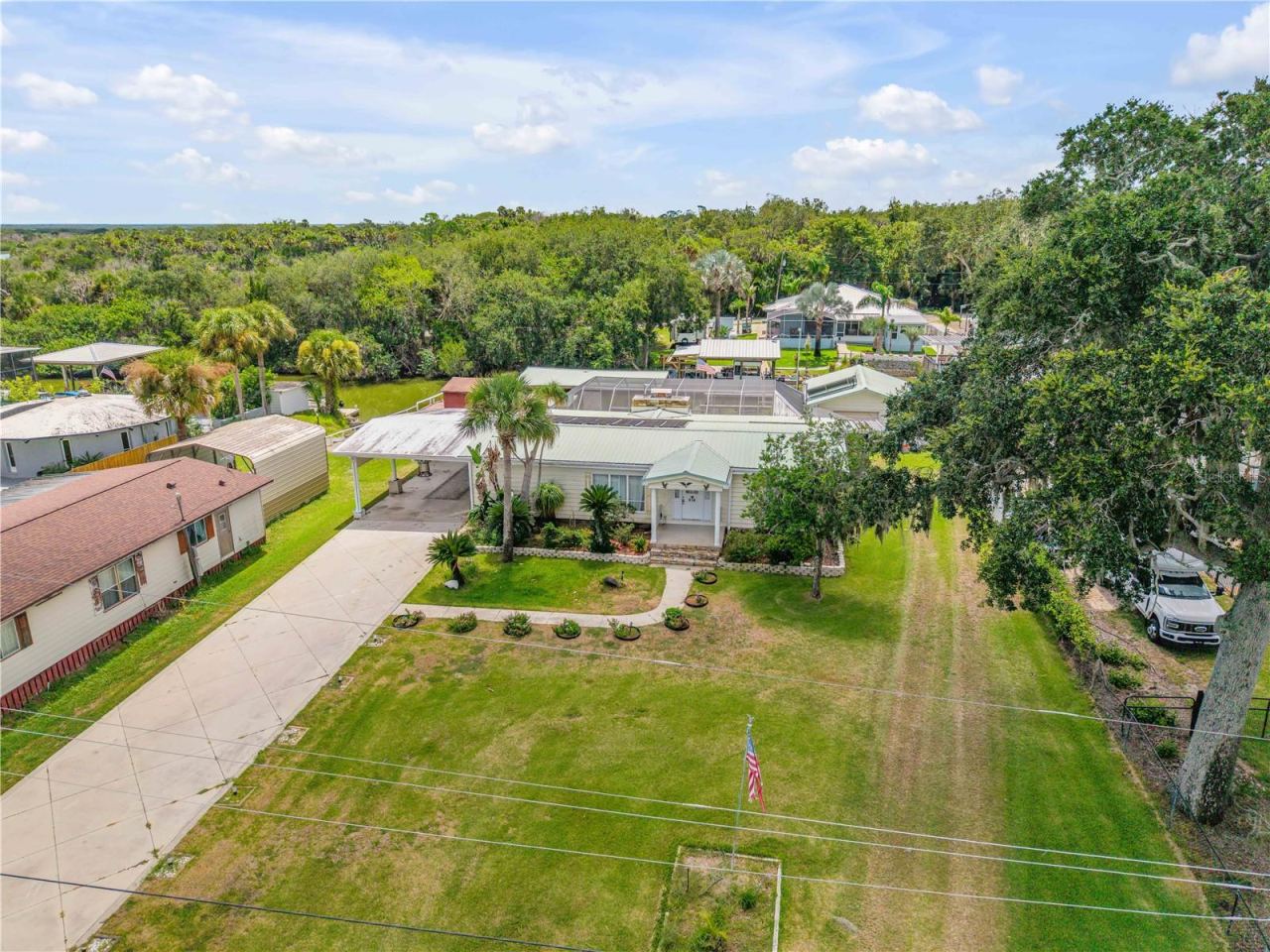 Photo 4 of 215 Gary Ave, Oak Hill, FL 32759