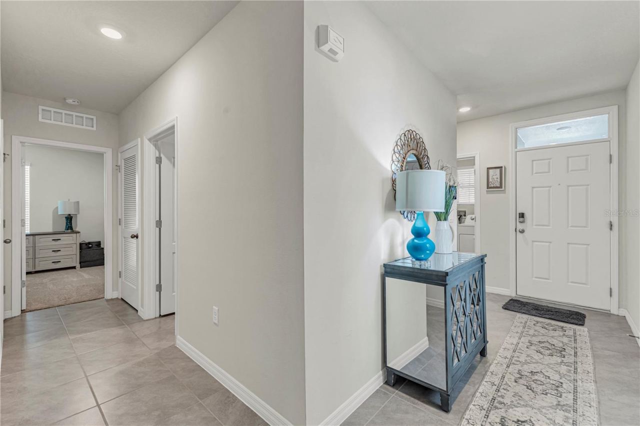 Photo 5 of 345 Pelham Park Dr, Deland, FL 32720