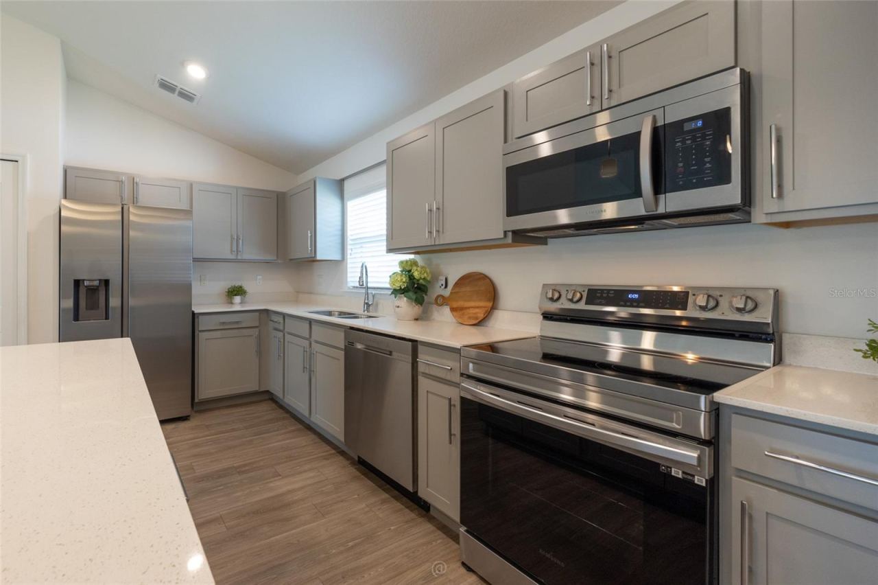 Photo 4 of 196 Frontier Dr, Palm Coast, FL 32137