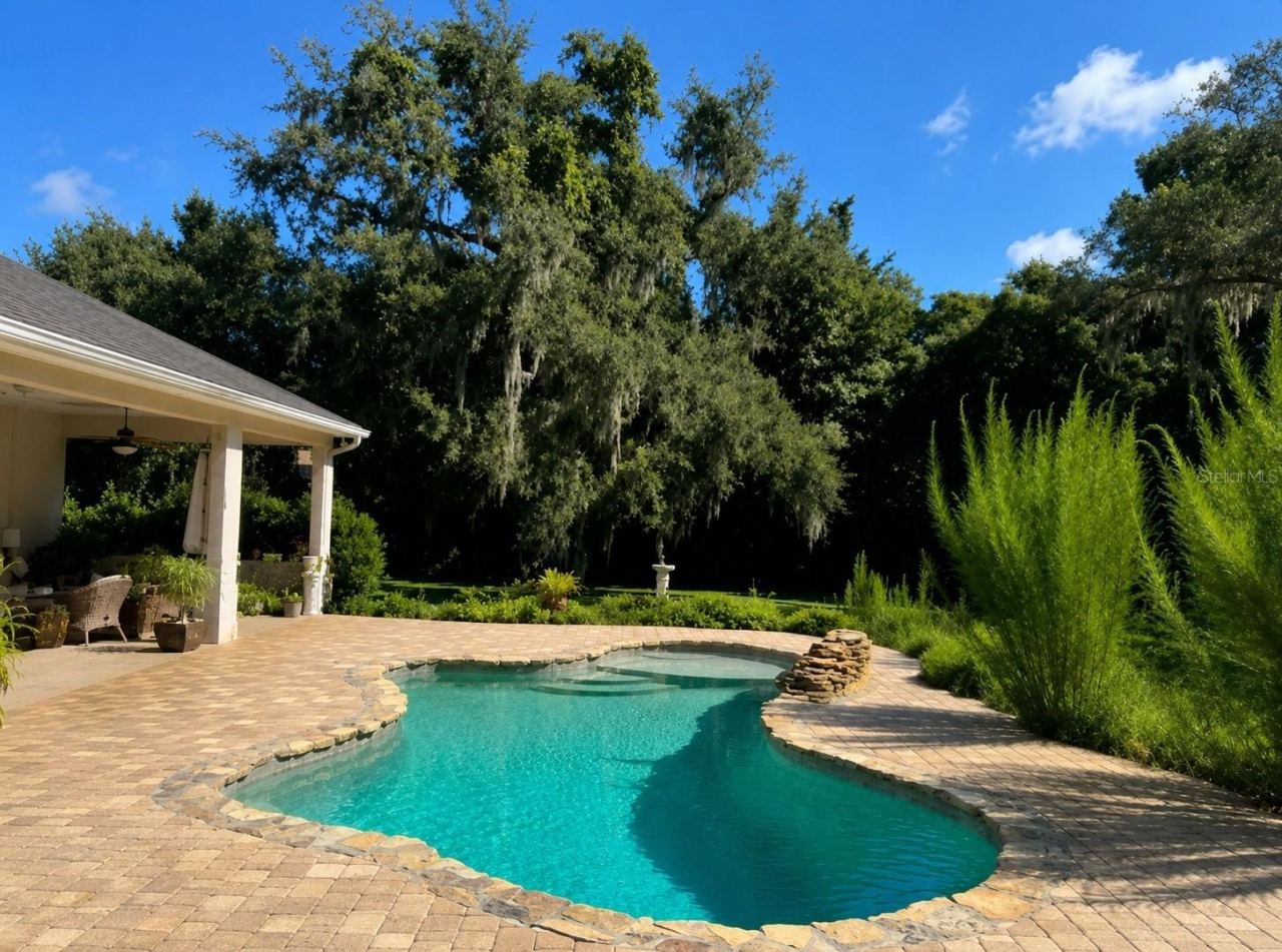 Photo 5 of 1521 Shadow Pines Dr, New Smyrna Beach, FL 32168