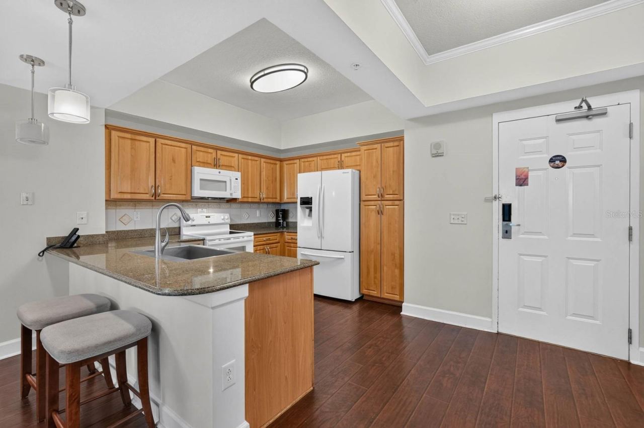 Photo 4 of 200 Ocean Crest Dr #116, Palm Coast, FL 32137