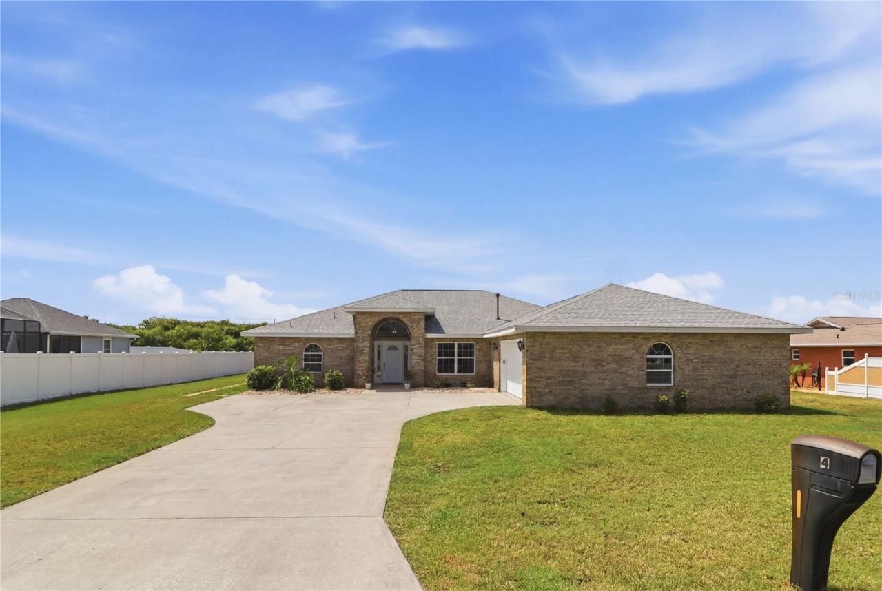 Photo 2 of 4 Beachside Dr, Palm Coast, FL 32137