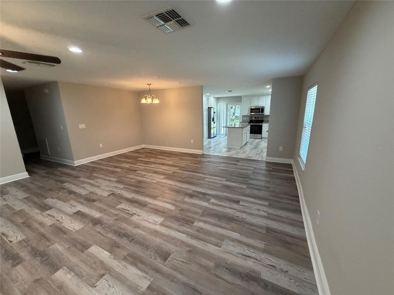 Photo 4 of 312 Wade Ave, Deland, FL 32724