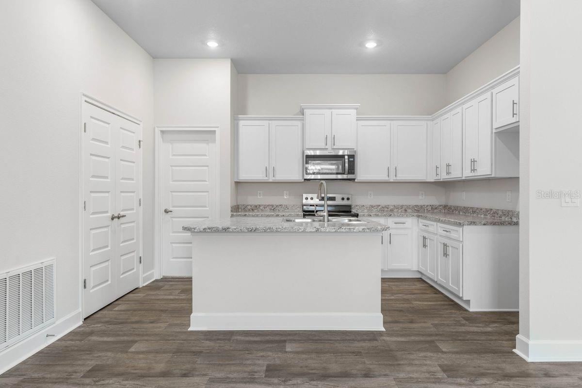 Photo 4 of 16 Beaverdam Ln, Palm Coast, FL 32137