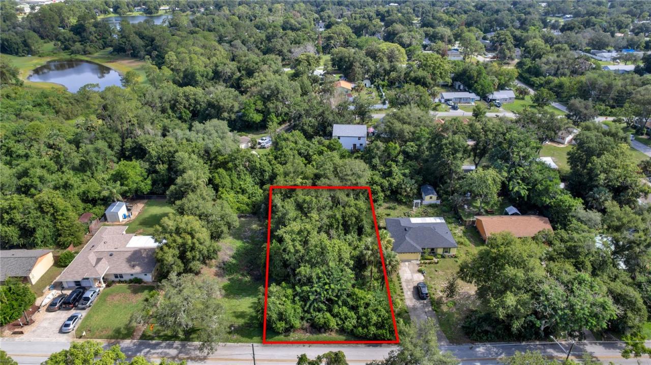 Photo 4 of 132 Colomba Rd, Debary, FL 32713