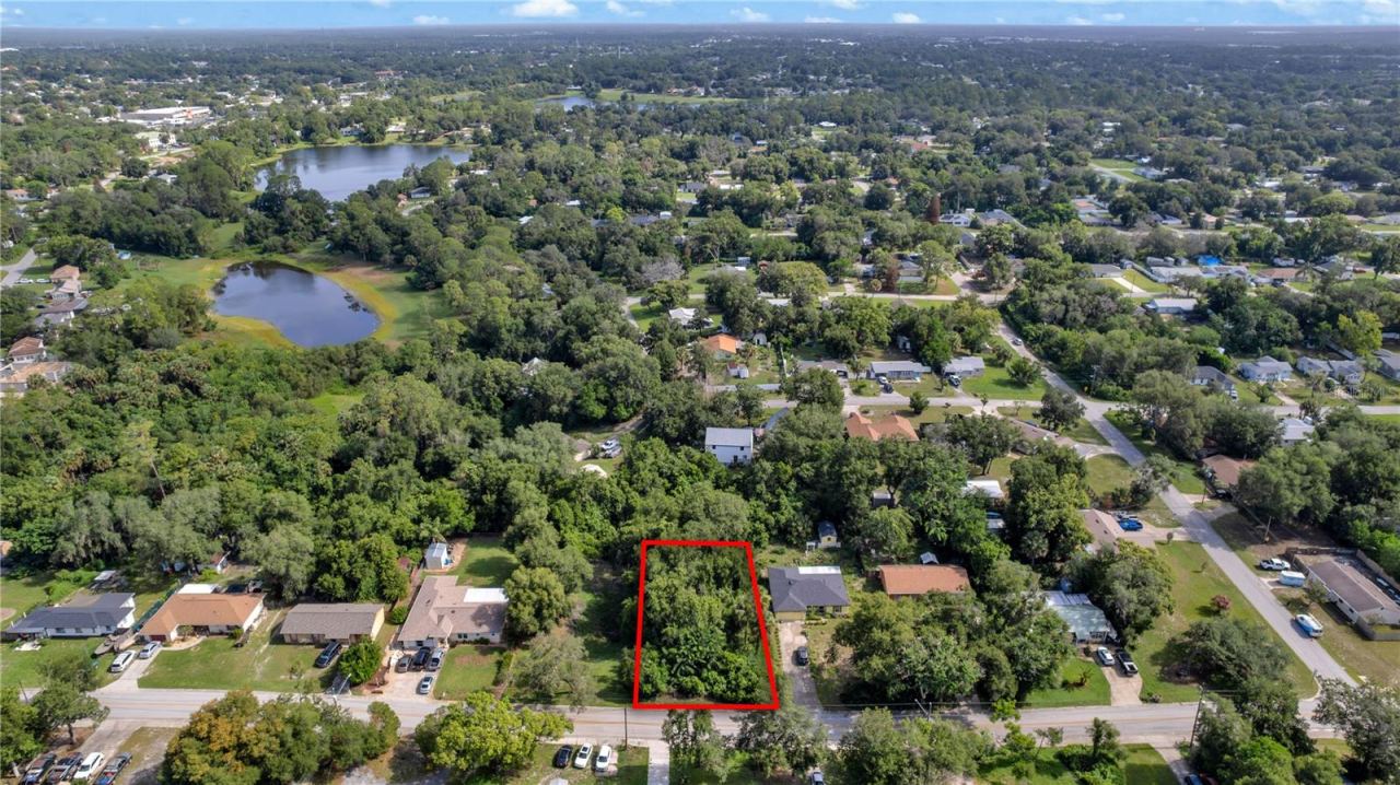 Photo 5 of 132 Colomba Rd, Debary, FL 32713