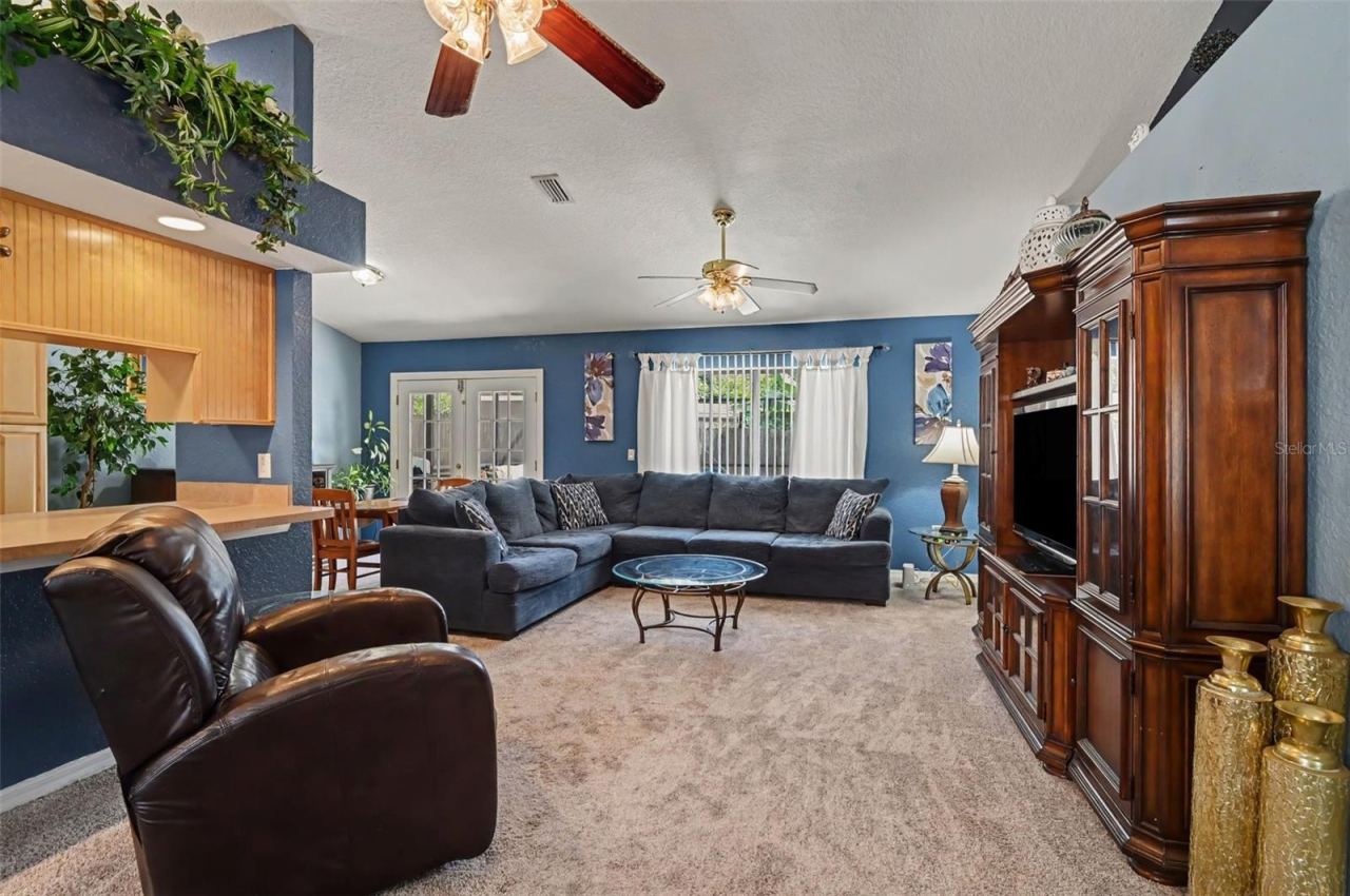 Photo 4 of 35 Plantation Rd, Debary, FL 32713