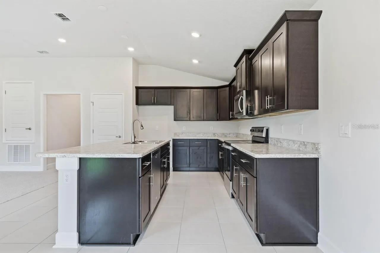 Photo 3 of 45 Bunker Hill Dr, Palm Coast, FL 32137