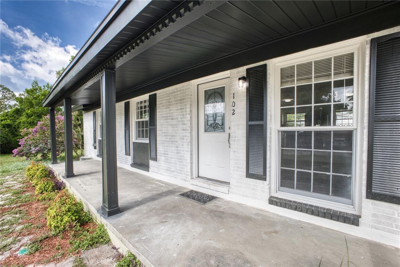 Photo 4 of 102 Amigos Rd, Debary, FL 32713