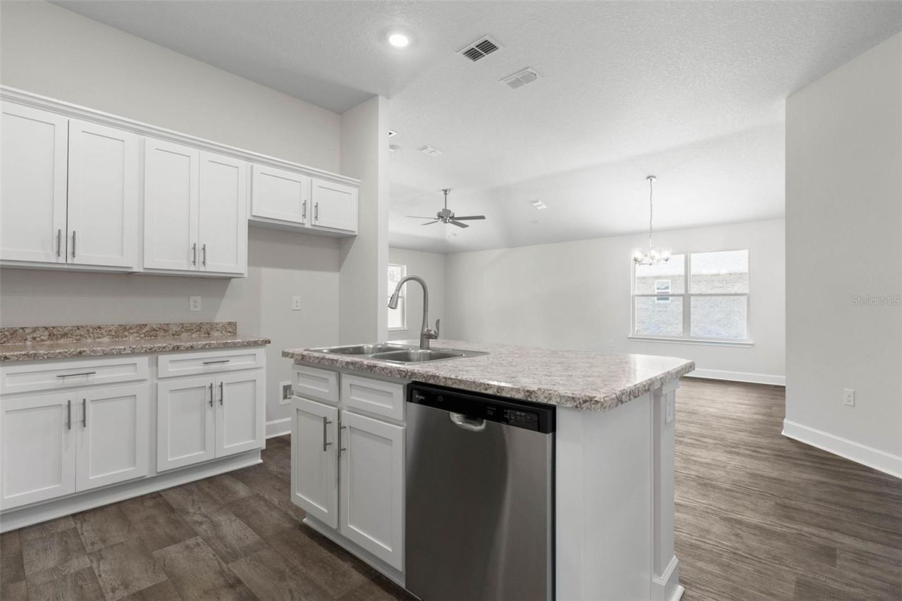 Photo 3 of 23 Pretoria Ln, Palm Coast, FL 32164