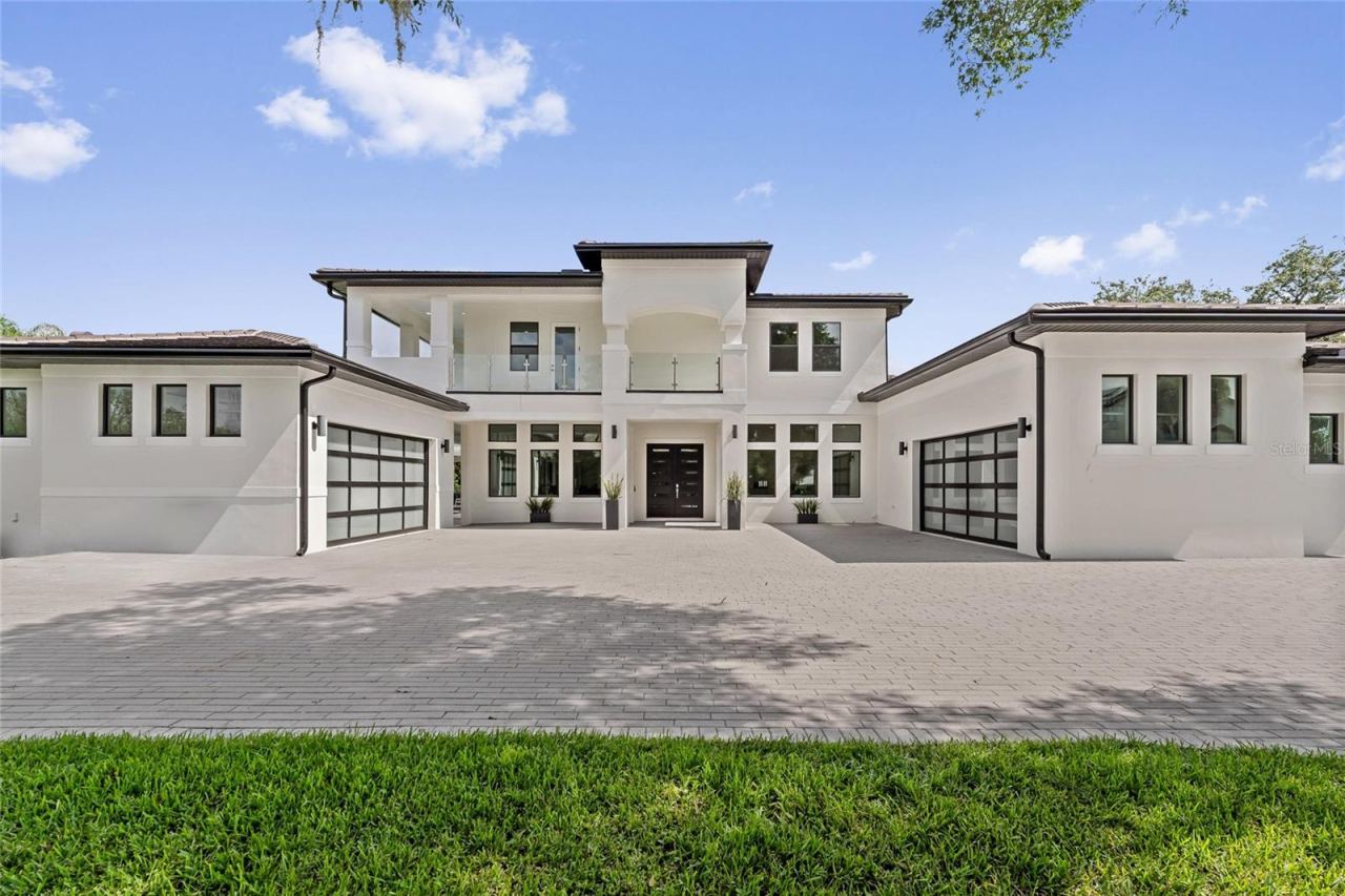 Photo 2 of 6159 Harbour Town Ct, Orlando, FL 32819