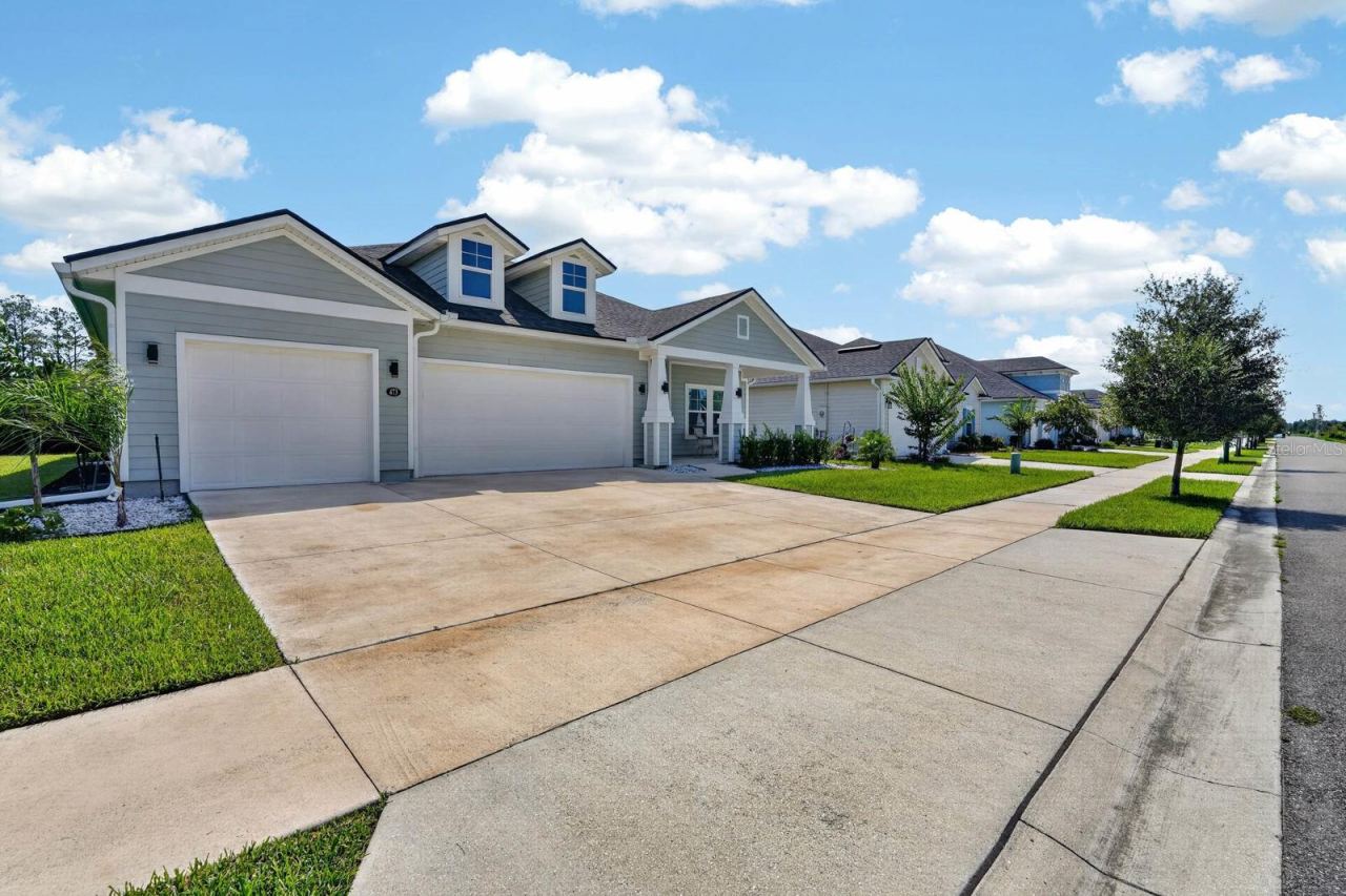 Photo 4 of 473 Grand Landings Pkwy, Palm Coast, FL 32164