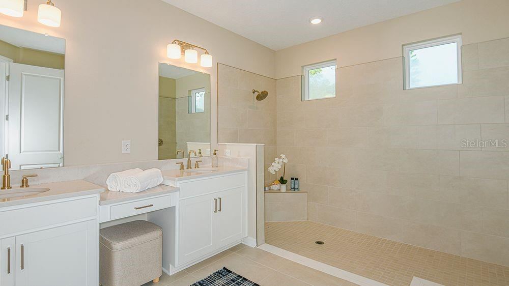 Photo 5 of 10 Armenia Ct, Palm Coast, FL 32137