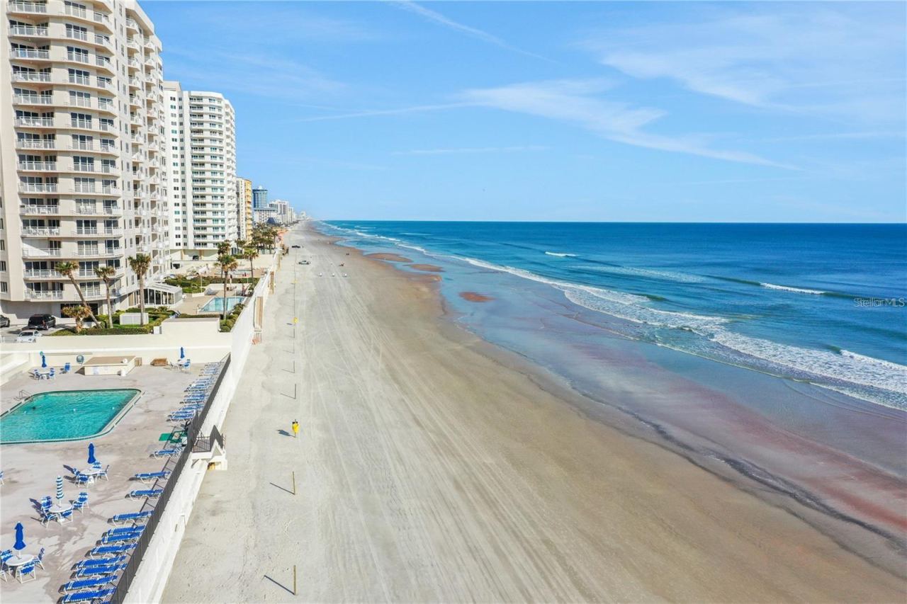Photo 4 of 2987 S Atlantic Ave #205, Daytona Beach Shores, FL 32118