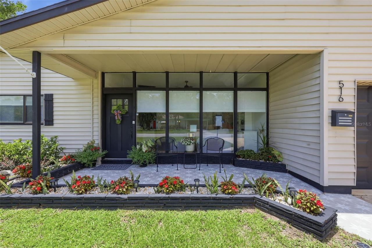 Photo 5 of 516 N Mcdonald Ave, Deland, FL 32724