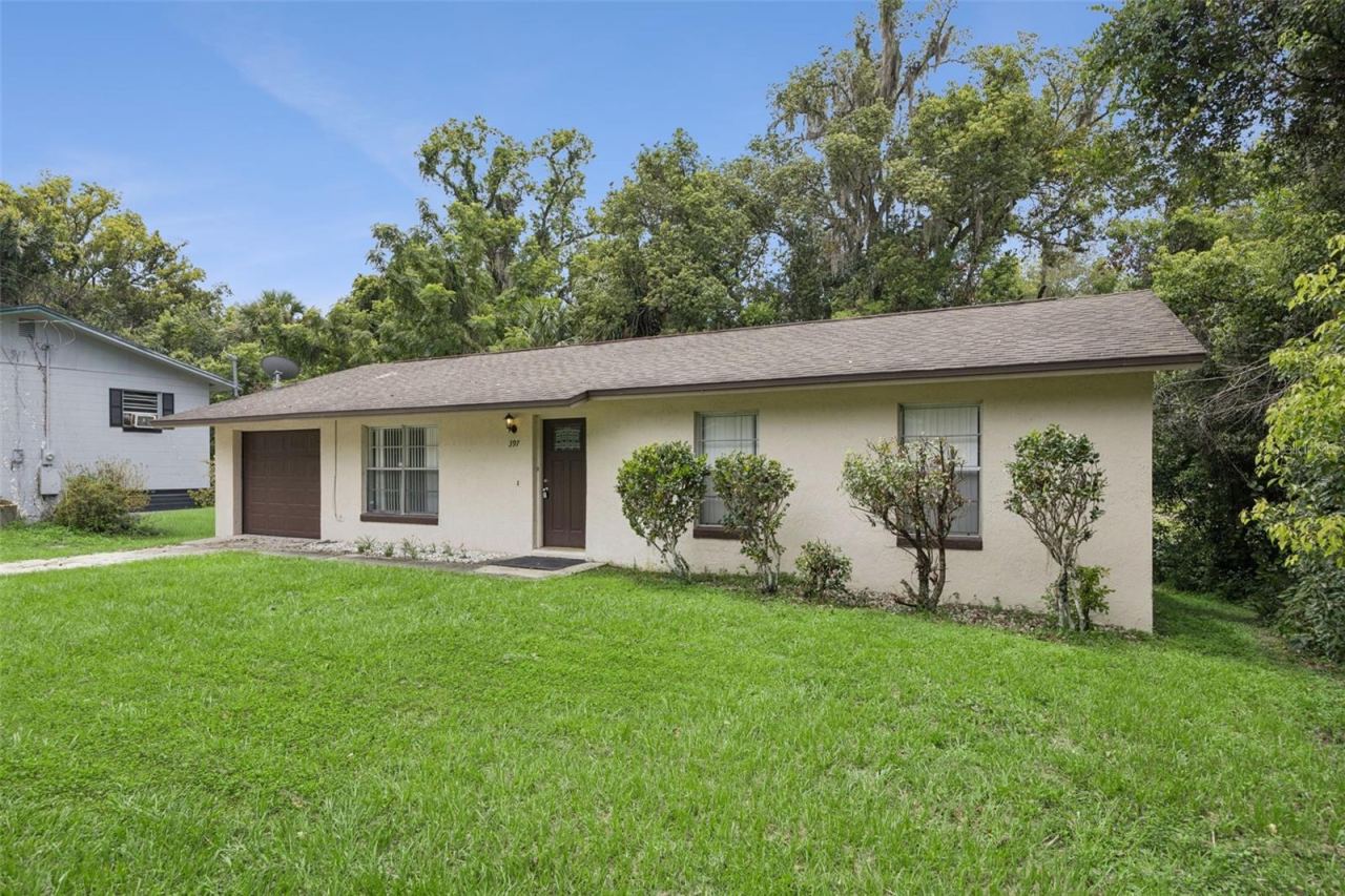 Photo 5 of 397 S Orange Ave, Orange City, FL 32763