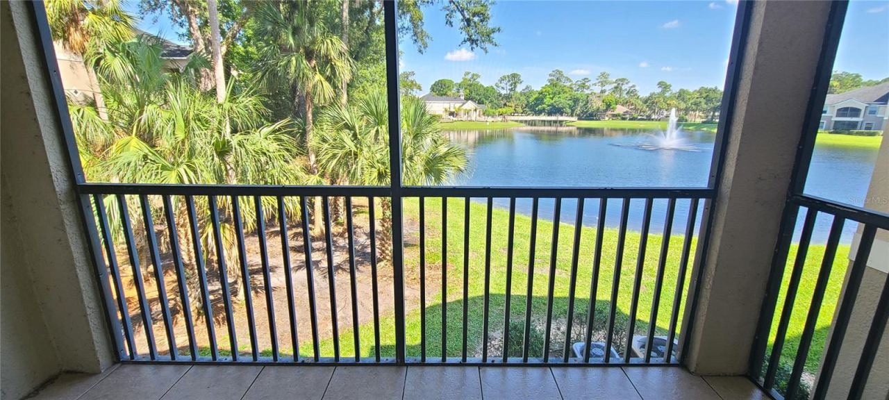 Photo 3 of 940 Village Trl #4-202, Port Orange, FL 32127