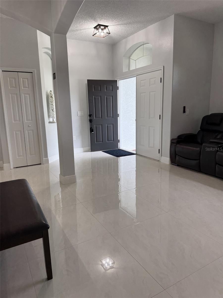 Photo 4 of 14 Wayland Pl, Palm Coast, FL 32164