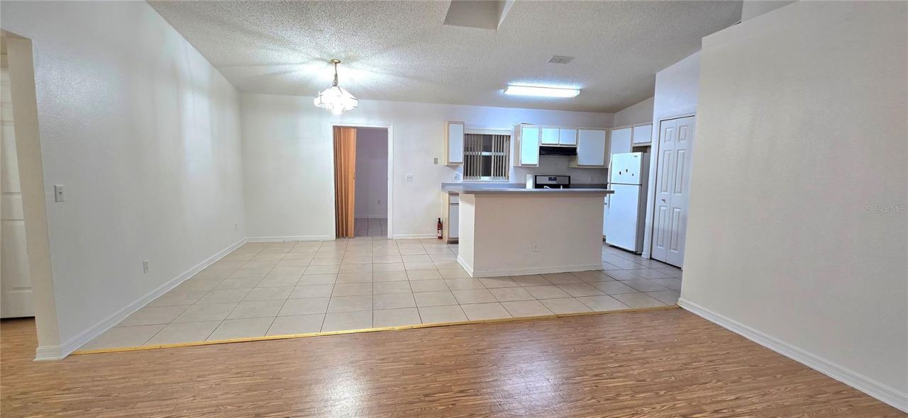Photo 5 of 2729 Sweet Springs St, Deltona, FL 32738