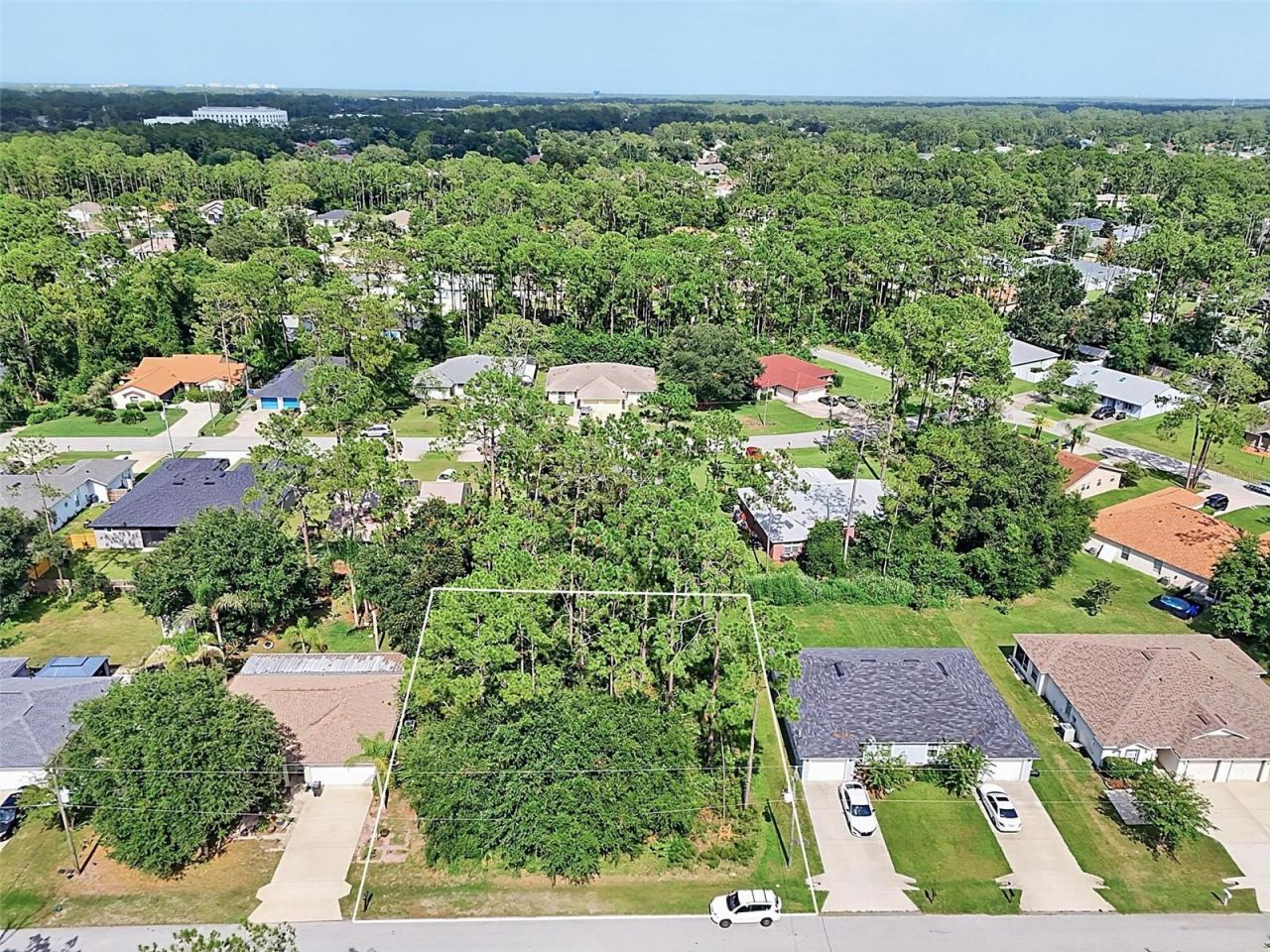 Photo 3 of 30 Wellwood Ln, Palm Coast, FL 32164