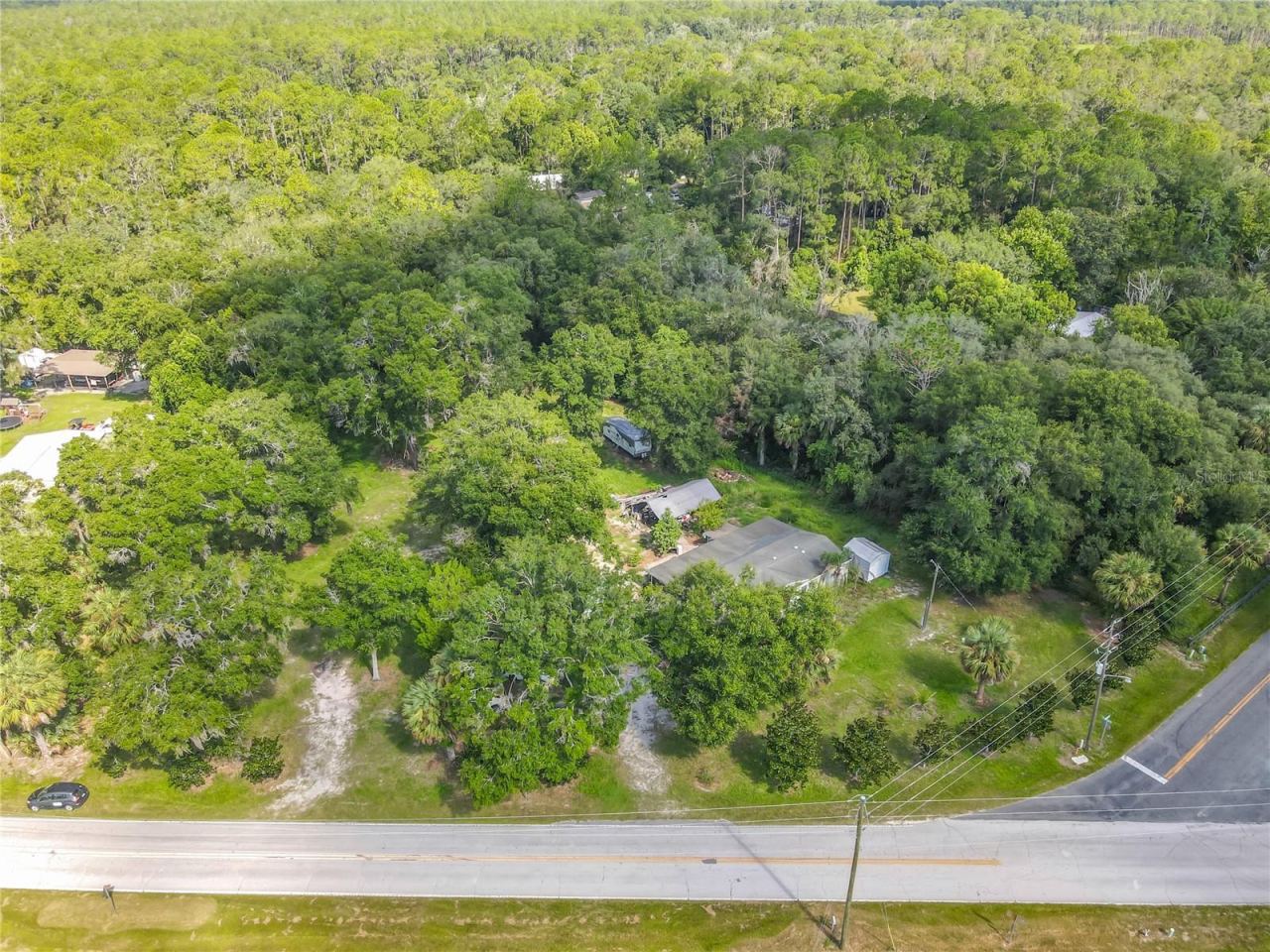 Photo 5 of 1116 Emporia Rd, Pierson, FL 32180