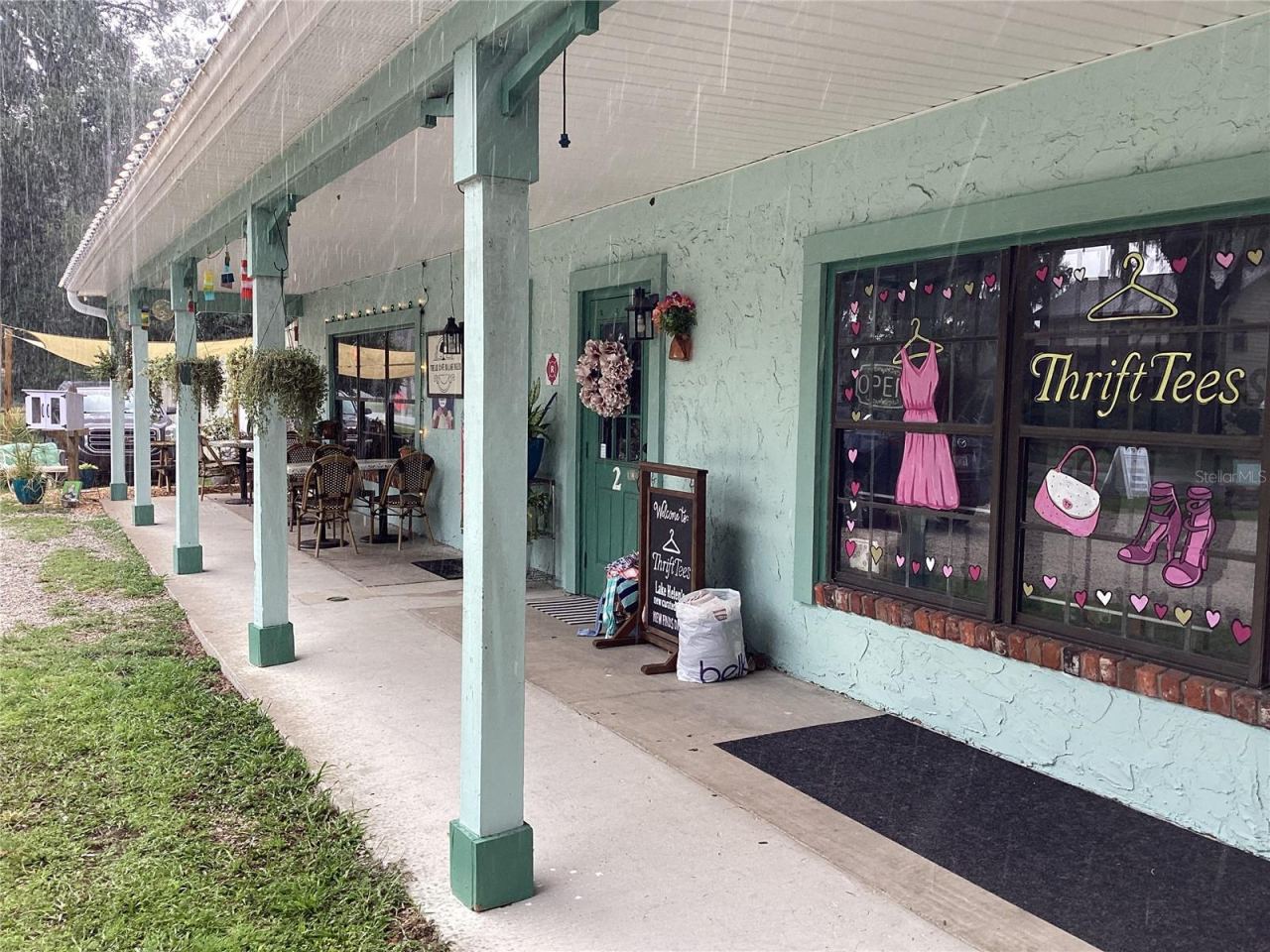 Photo 4 of 360 S Lakeview Dr, Lake Helen, FL 32744