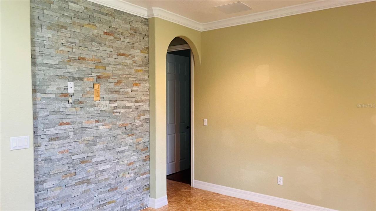 Photo 5 of 1221 Dumaine Ave, Port Orange, FL 32129