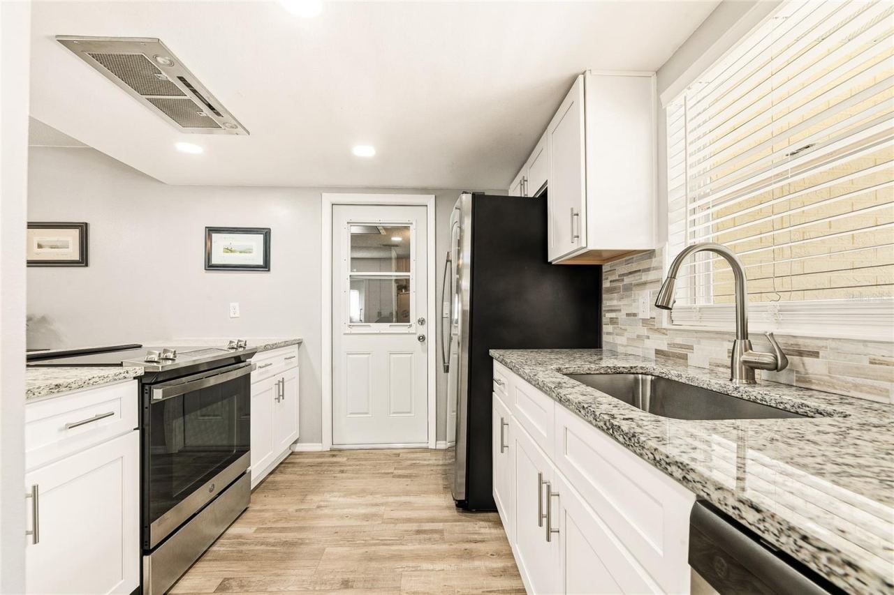 Photo 5 of 38 Laurel Oaks Cir, Ormond Beach, FL 32174