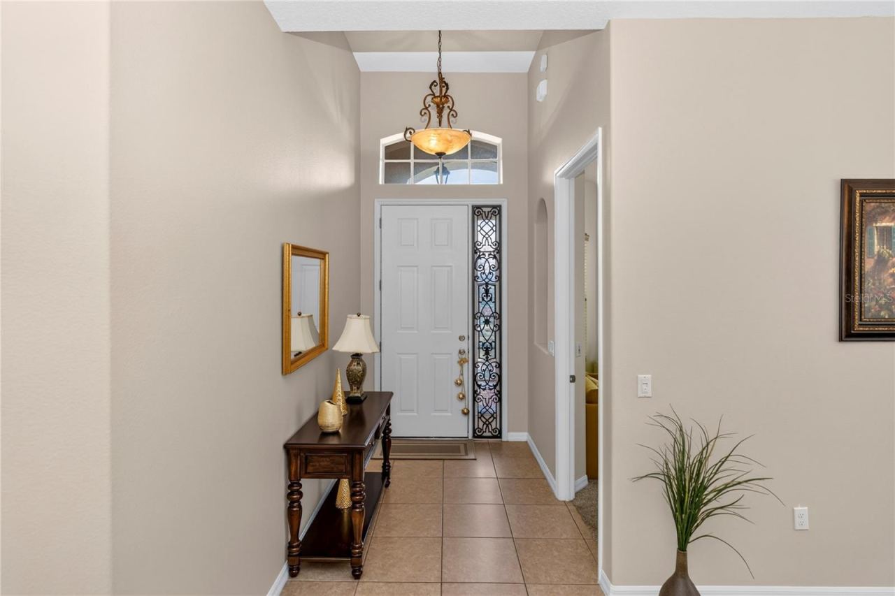 Photo 5 of 619 Newhall Ln, Debary, FL 32713