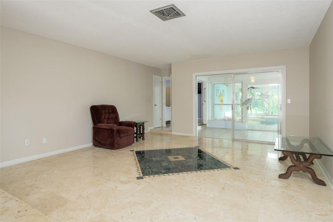 Photo 5 of 30 Fernham Ln, Palm Coast, FL 32137