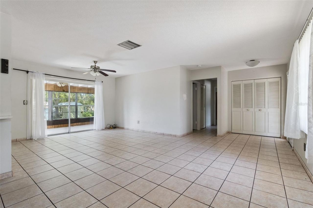 Photo 5 of 1539 Fort Smith Blvd, Deltona, FL 32725