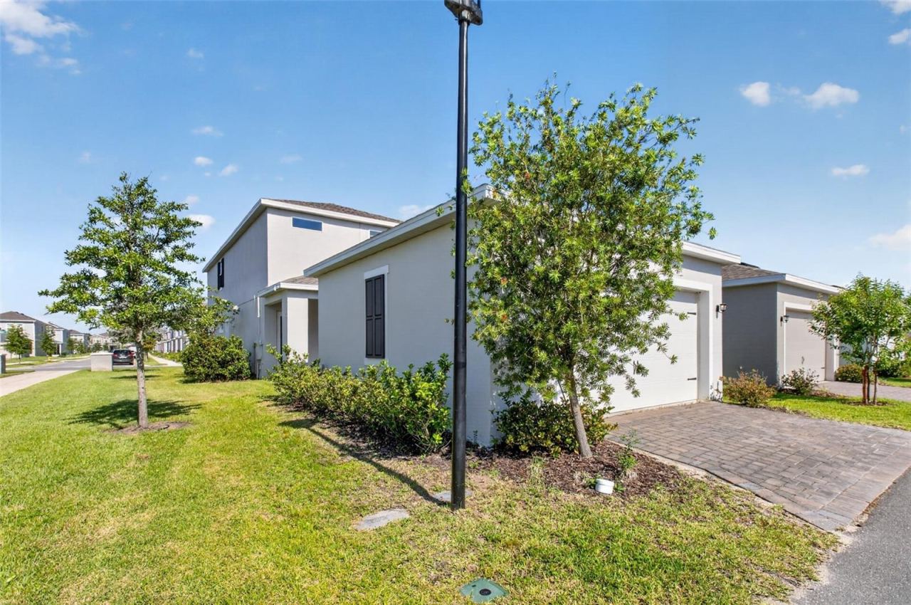 Photo 5 of 762 Middleton St, Debary, FL 32713