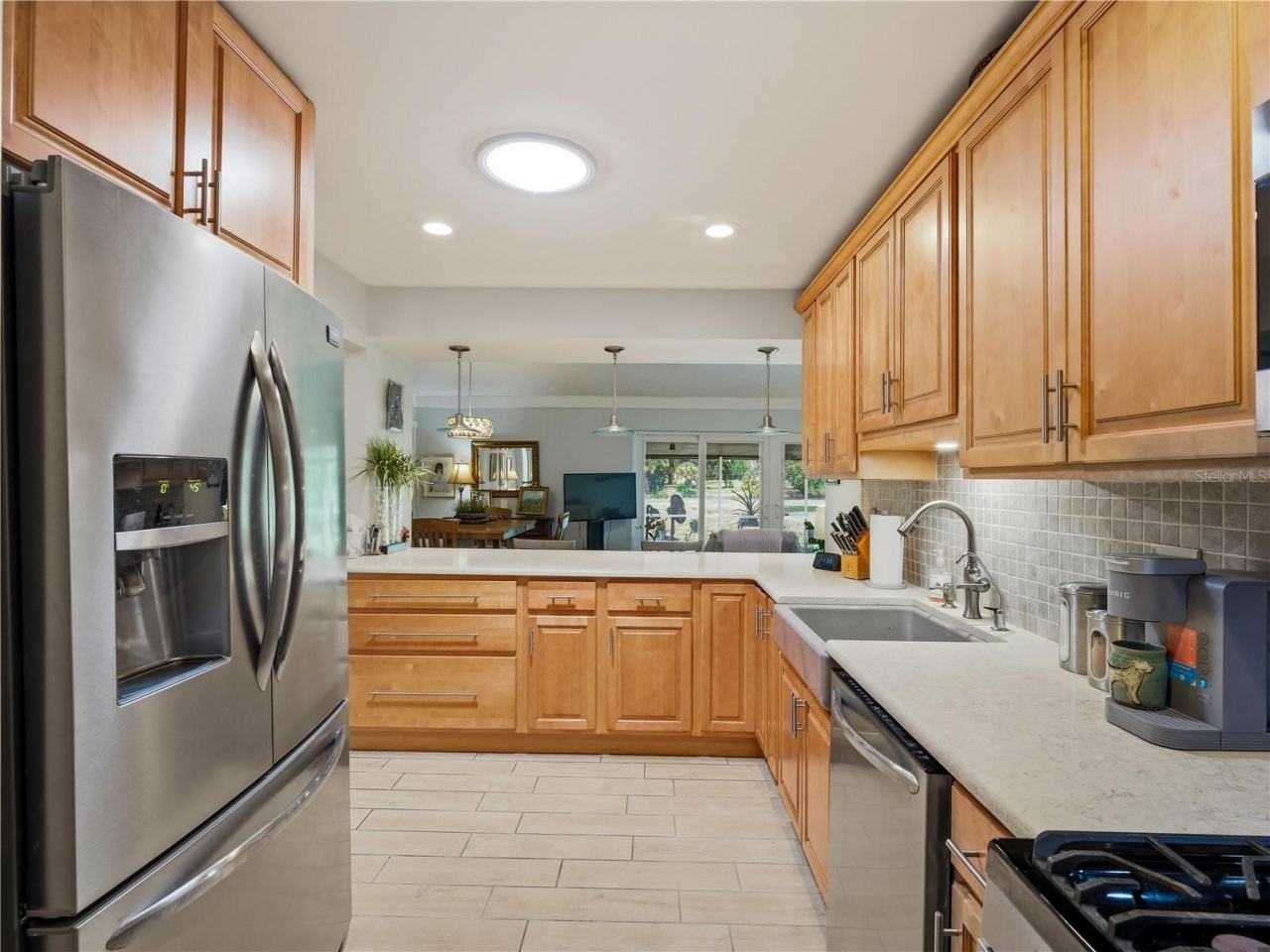 Photo 5 of 218 Canterbury Cir, New Smyrna Beach, FL 32168