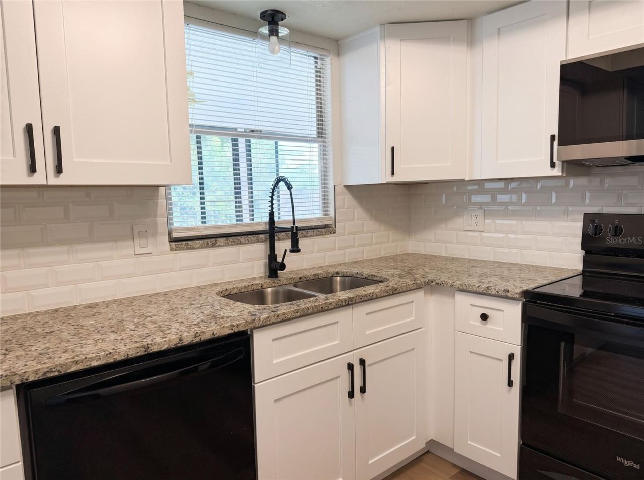 Photo 5 of 1060 E Normandy Blvd, Deltona, FL 32725