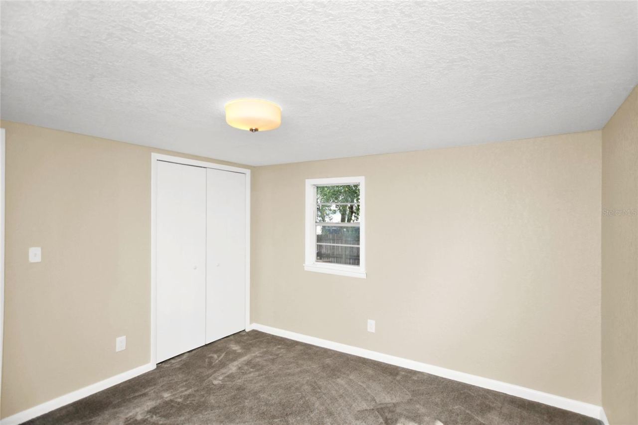 Photo 4 of 847 Jasmine Ave, Holly Hill, FL 32117