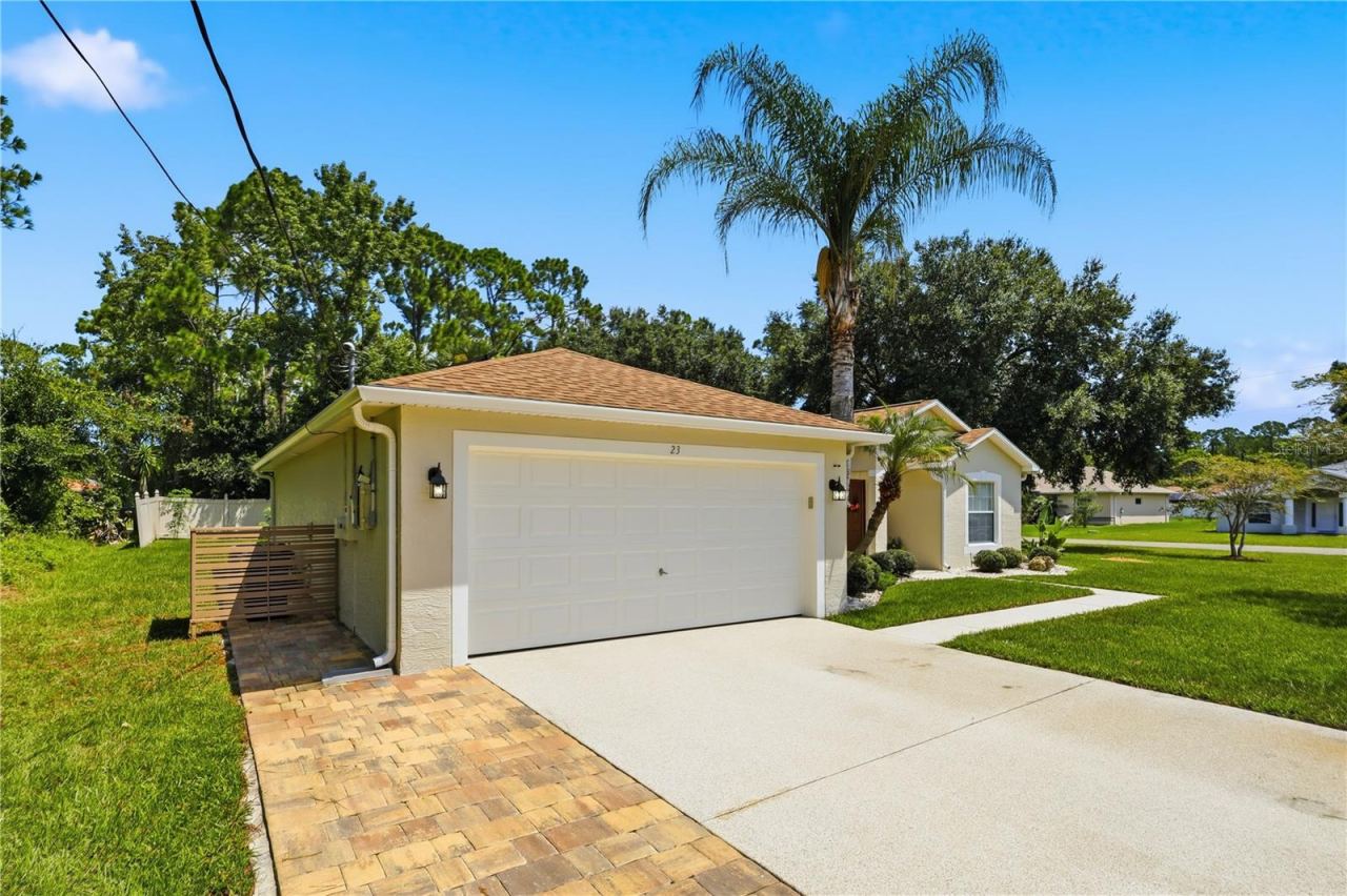 Photo 3 of 23 Port Ln, Palm Coast, FL 32164