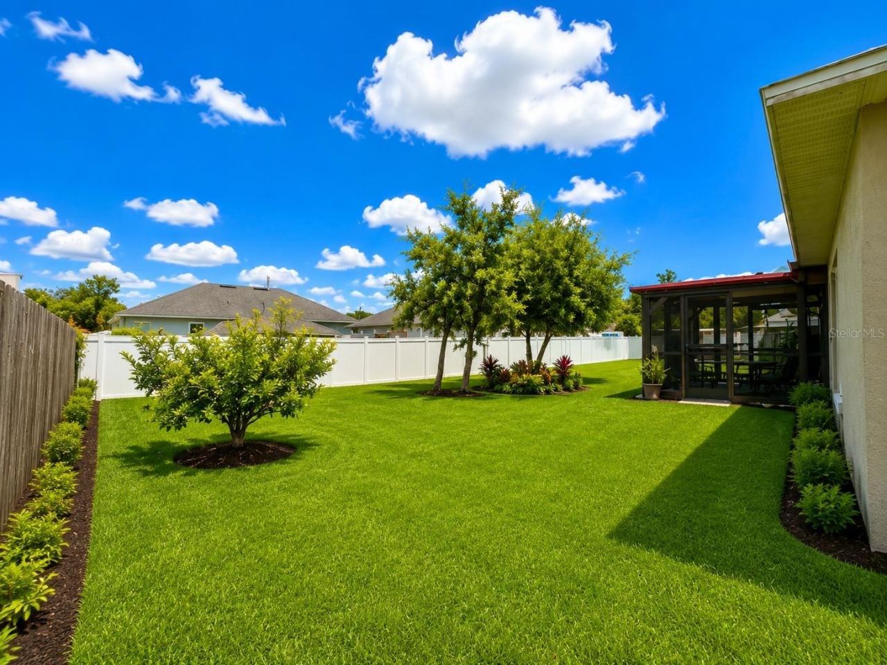 Photo 5 of 2333 Ainsworth Ave, Deltona, FL 32738