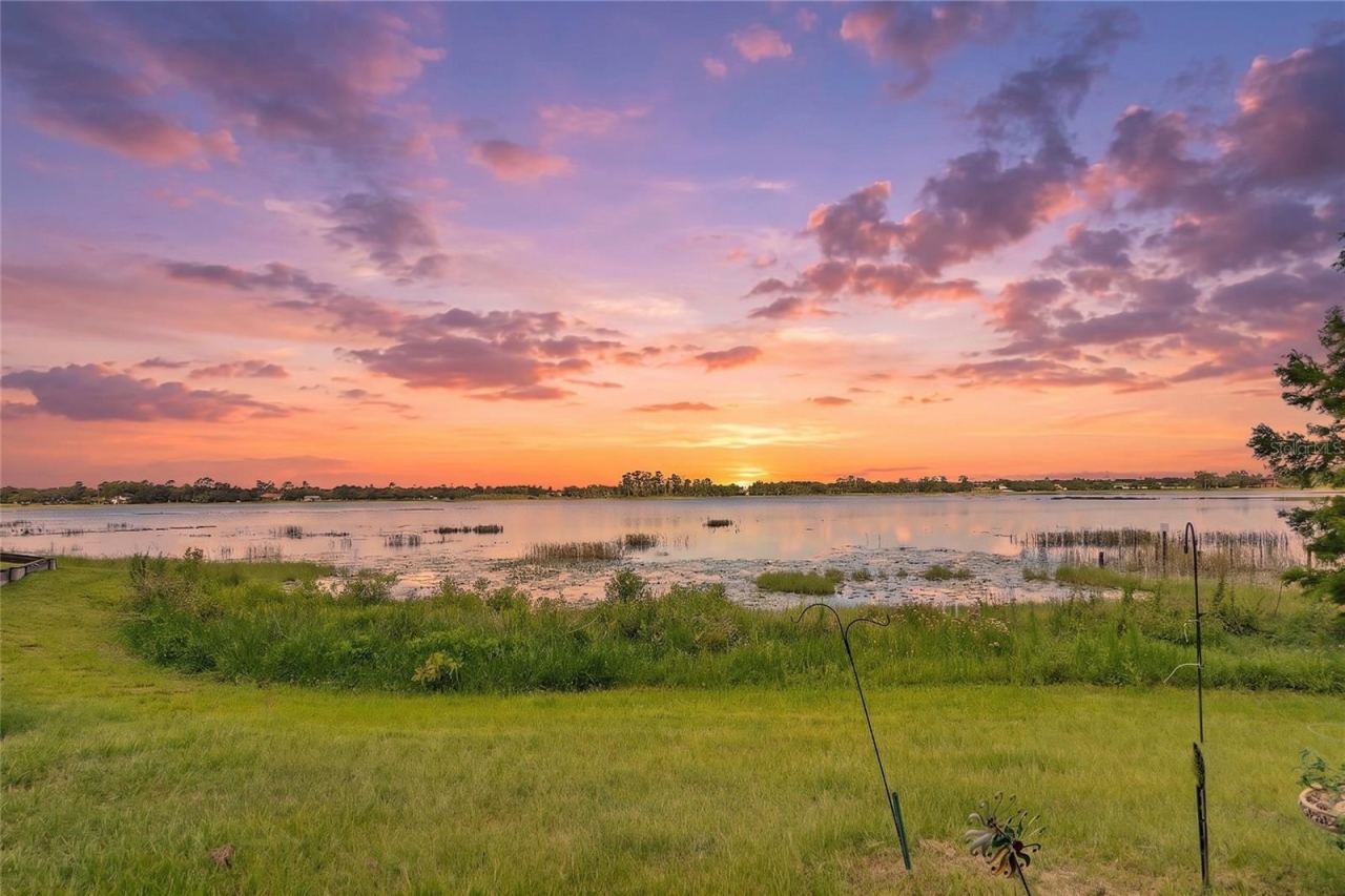 2372 Mitchell Island Rd, Deltona, FL 32738