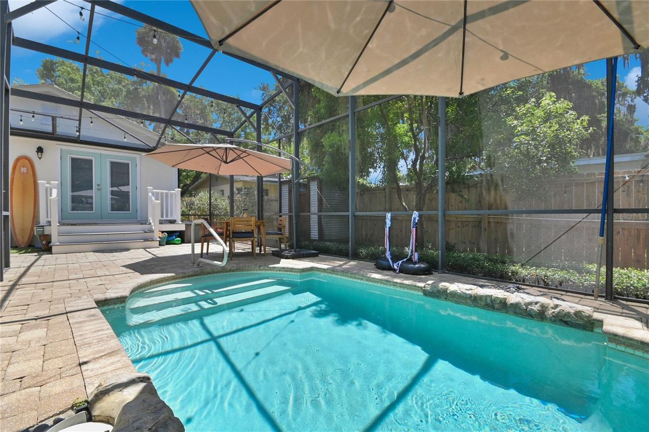 Photo 5 of 1112 Palmetto St, New Smyrna Beach, FL 32168