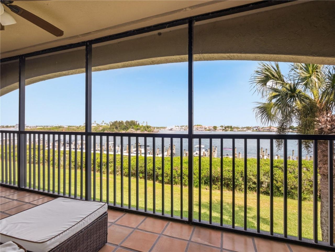 Photo 4 of 452 Bouchelle Dr #204, New Smyrna Beach, FL 32169