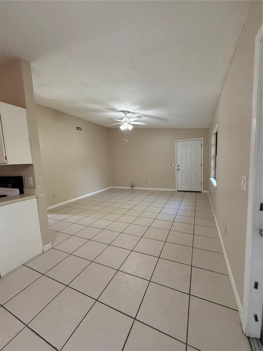 Photo 4 of 1619 S High St, Deland, FL 32720