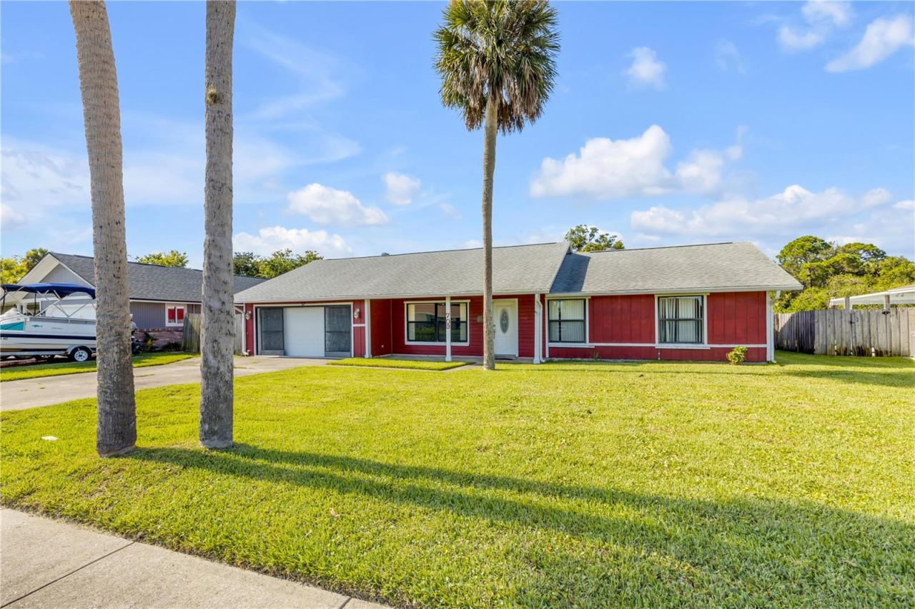 Photo 4 of 709 Tarry Town Trl, Port Orange, FL 32127