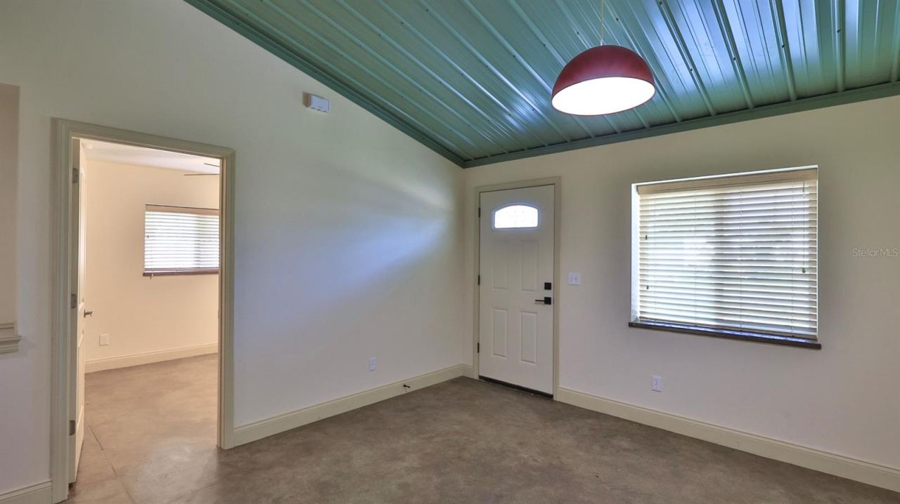 Photo 5 of 118 Snyder St, Edgewater, FL 32132