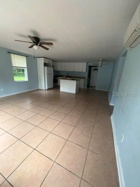 Photo 5 of 5025 Penvan Ave, De Leon Springs, FL 32130