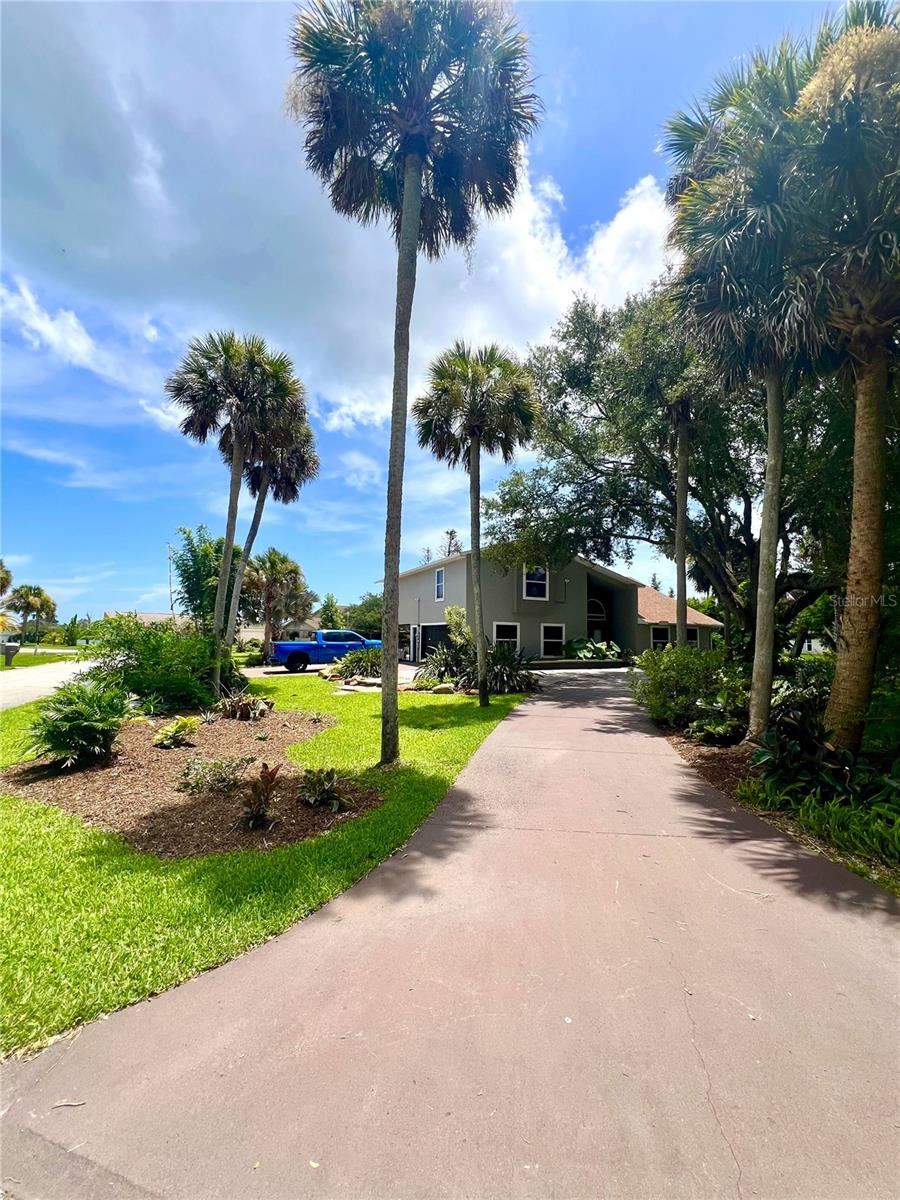 Photo 4 of 1 Harris Cir, Edgewater, FL 32141