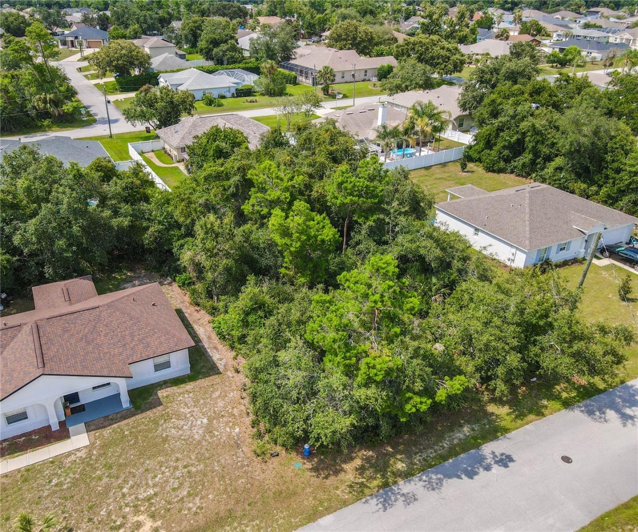 Photo 4 of 76 Freeport Ln, Palm Coast, FL 32137