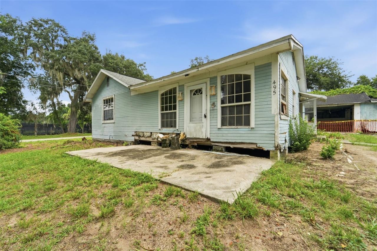 Photo 5 of 495 North St, De Leon Springs, FL 32130
